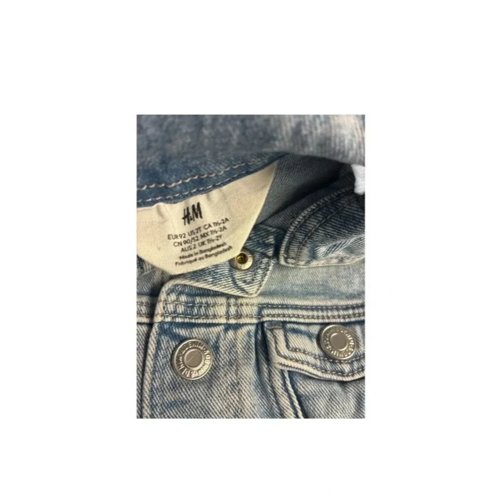 H&M kids Jean jacket size 2T